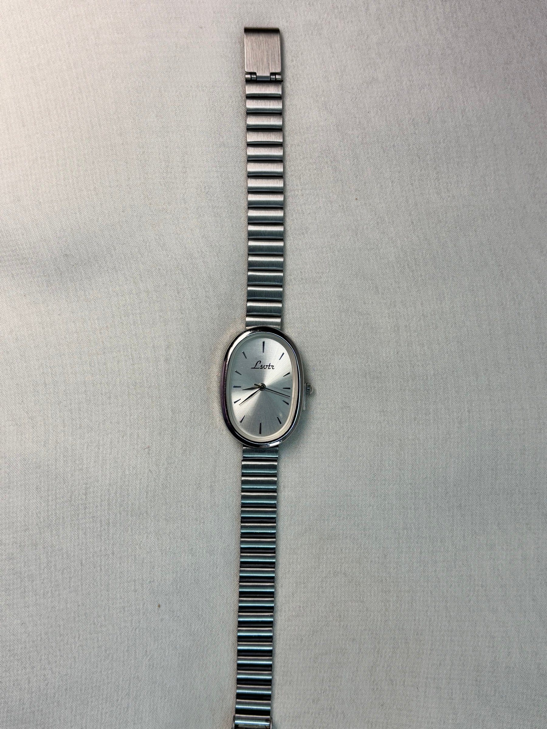 Eterna Grace – Silver Radiance Women's Edition