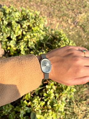 Eterna Grace – Silver Radiance Women's Edition
